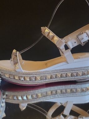 Christian Louboutinn White Kid Leather Studded Sandals with Gold Accents Sz36